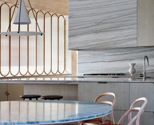 casa con techos de madera ejemplo