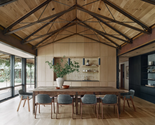 fachada con listones de madera materiales